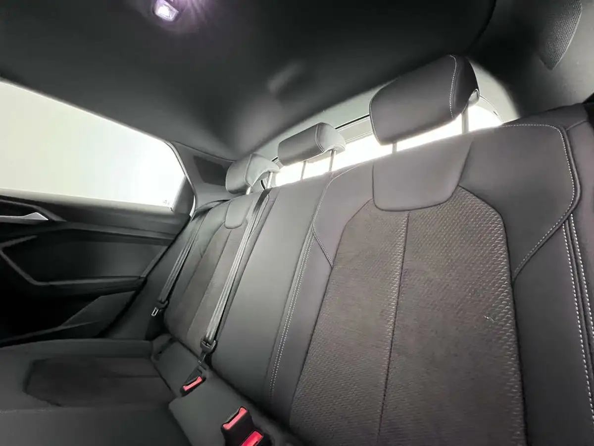 2022-audi-a1-15-35-tfsi-s-line-big-14