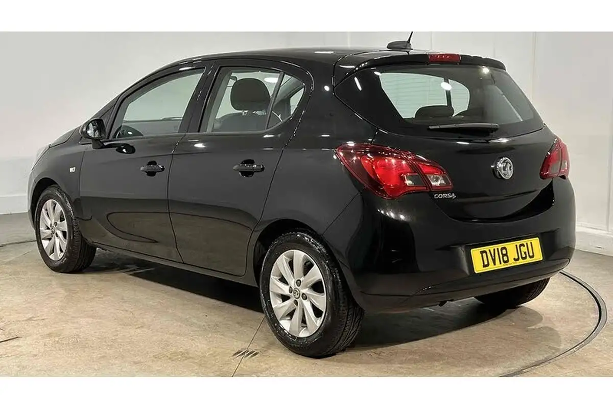 2018-vauxhall-corsa-14i-design-90ps-ecotec-5d-big-7