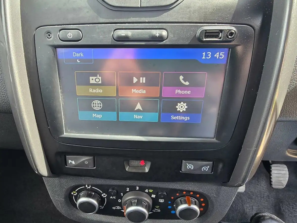 2018-dacia-duster-12-tce-nav-big-39
