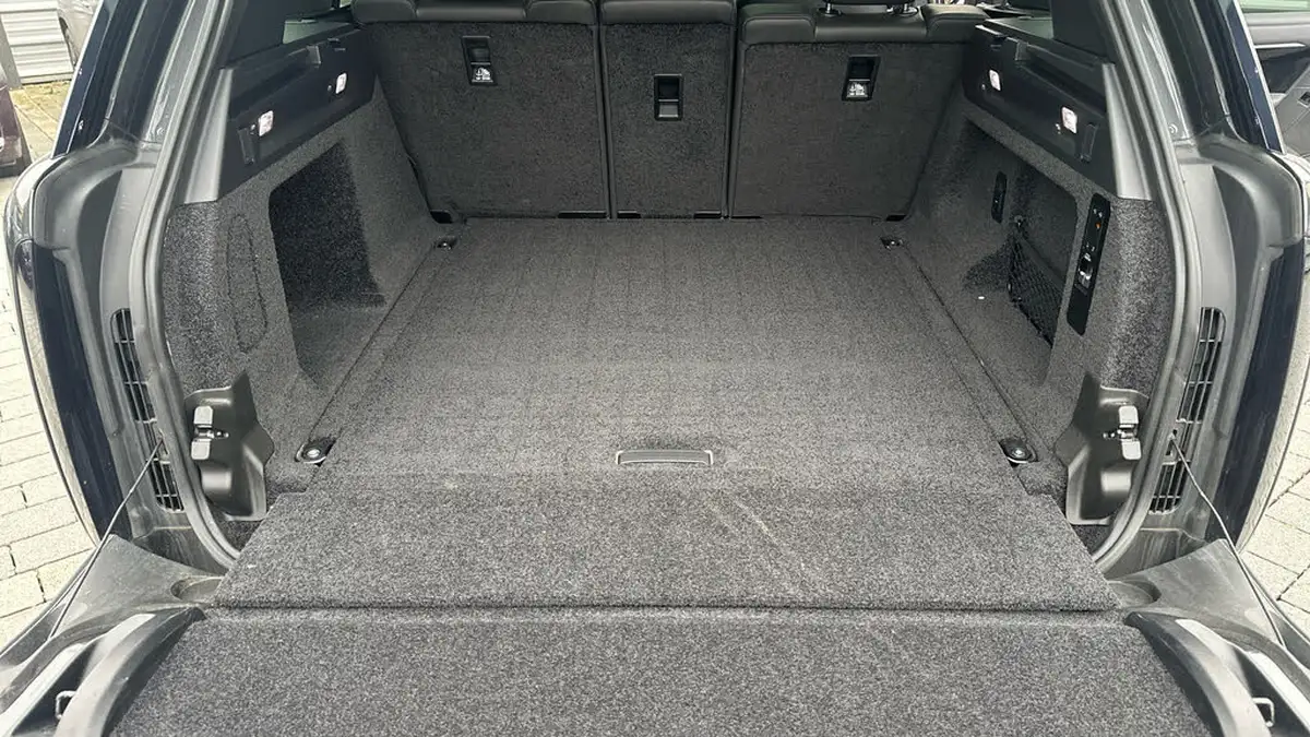 2023-land-rover-range-rover-30-d350-hse-big-9