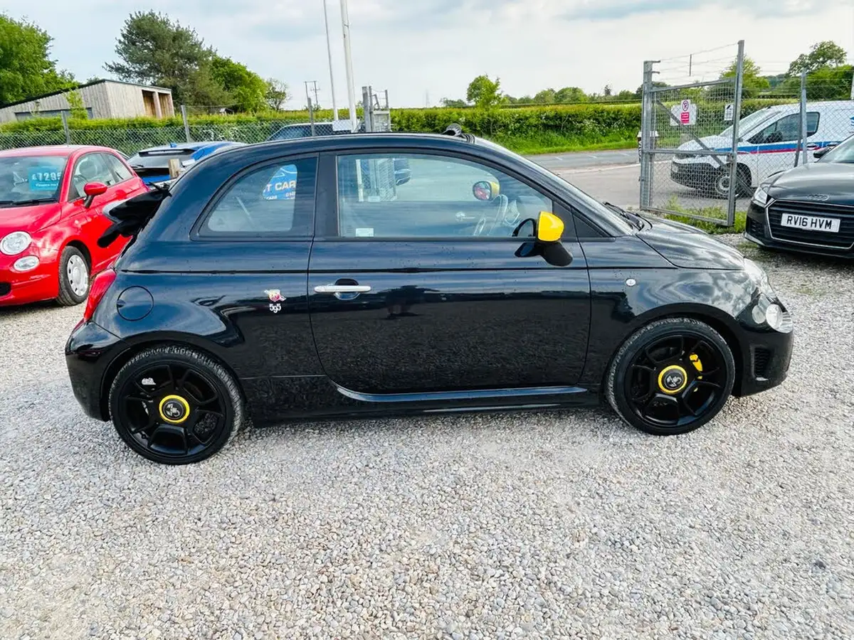 2018-abarth-595c-14-tjet-trofeo-big-9