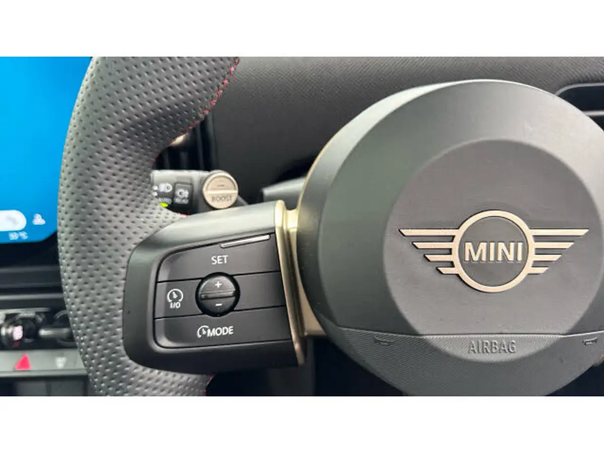 2024-mini-cooper-15-cooper-c-sport-3d-big-16