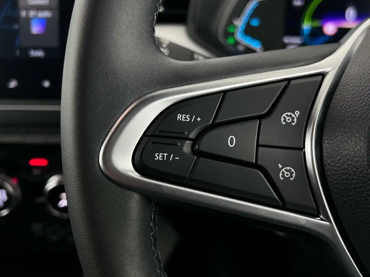 2023-renault-clio-16-techno-big-17