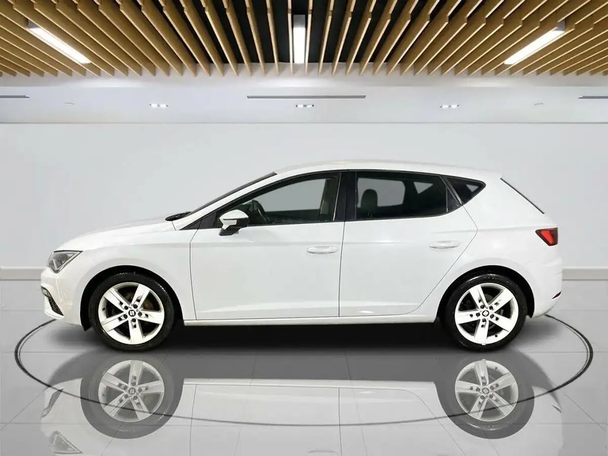 2019-seat-leon-20tdi-fr-hatchback-big-2