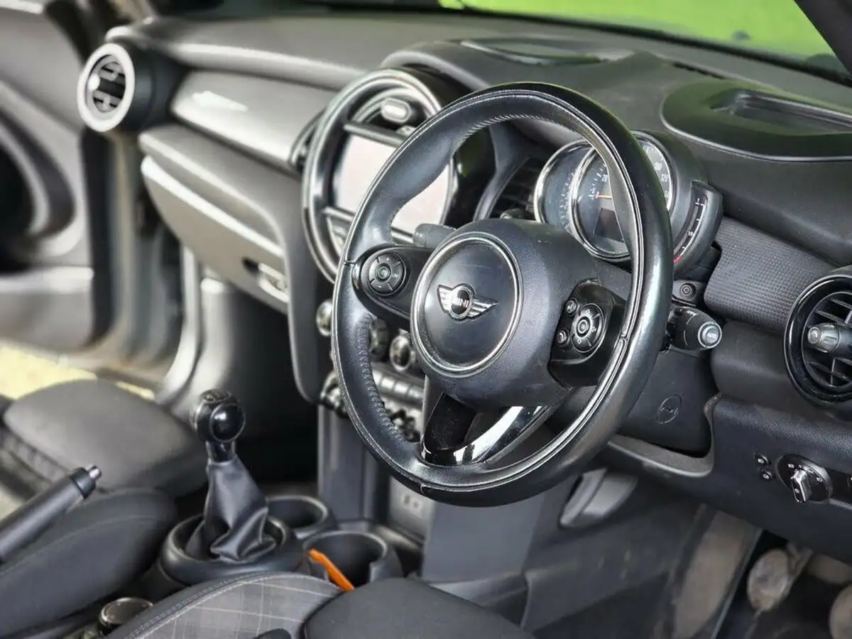 2017-mini-cooper-15-cooper-ss-convertible-2d-big-26