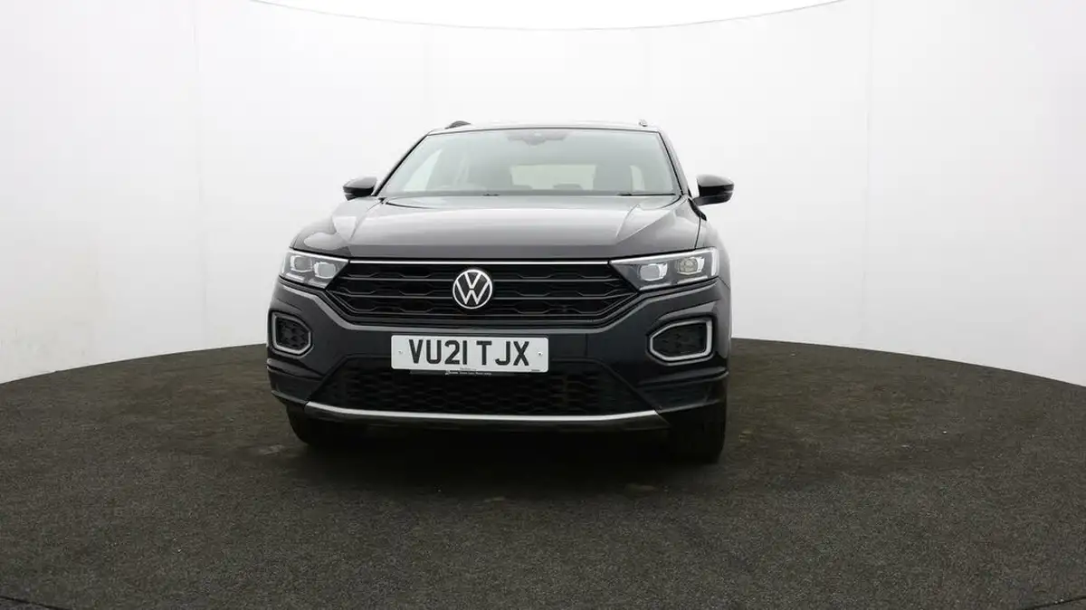 2021-volkswagen-t-roc-15-tsi-black-edition-big-47