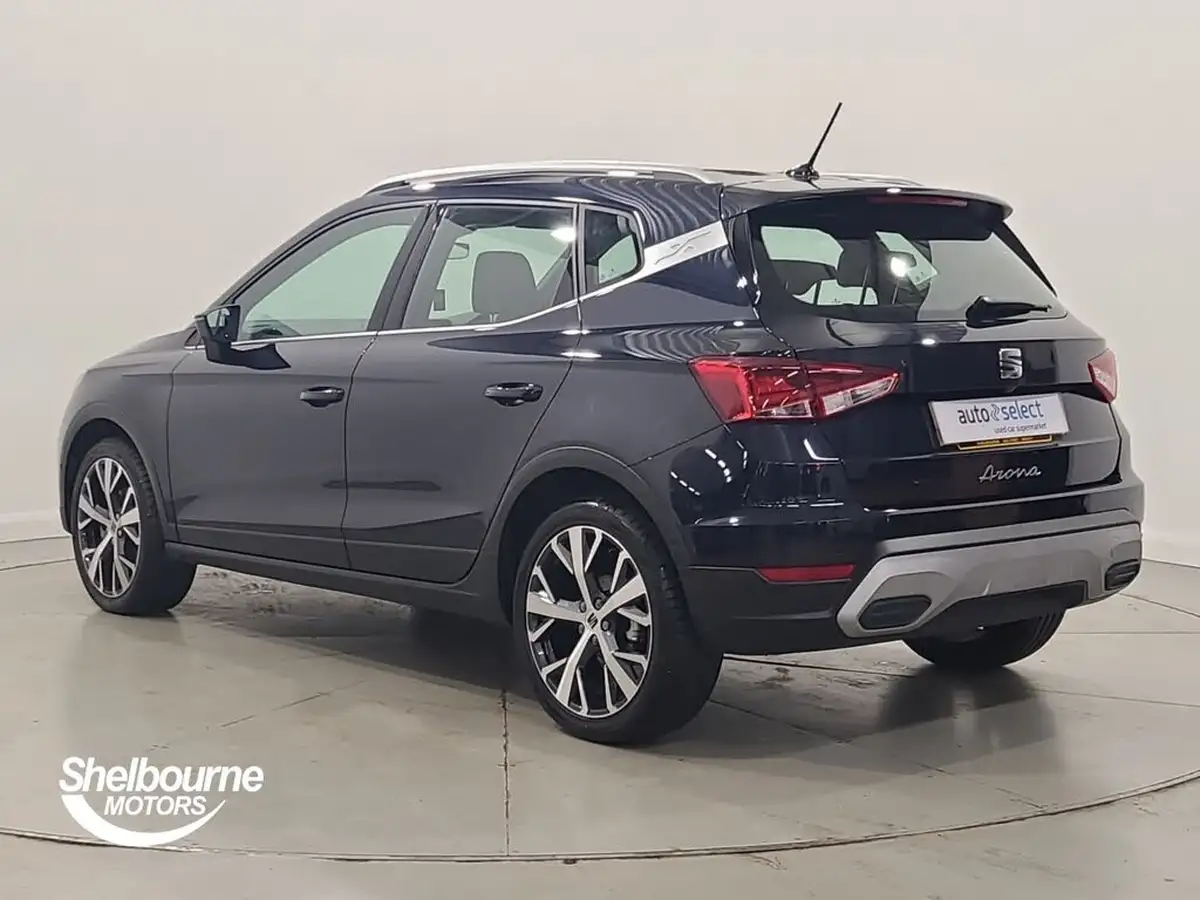 2022-seat-arona-10-tsi-xperience-lux-dsg-big-1
