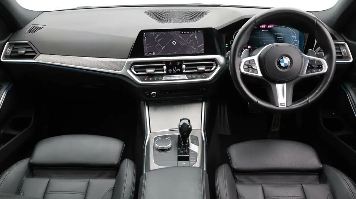 2020-bmw-3-series-20-330e-m-sport-saloon-4d-big-13