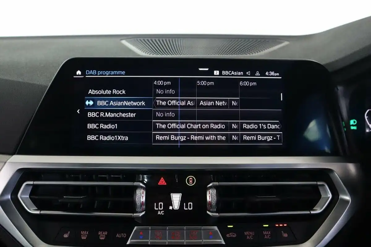 2021-bmw-3-series-20-330e-m-sport-tech-packpro-pack-saloon-4d-big-32
