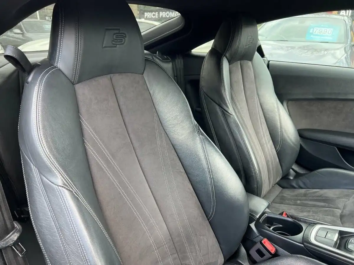 2017-audi-tt-coupe-20tdi-ultra-black-edition-big-14