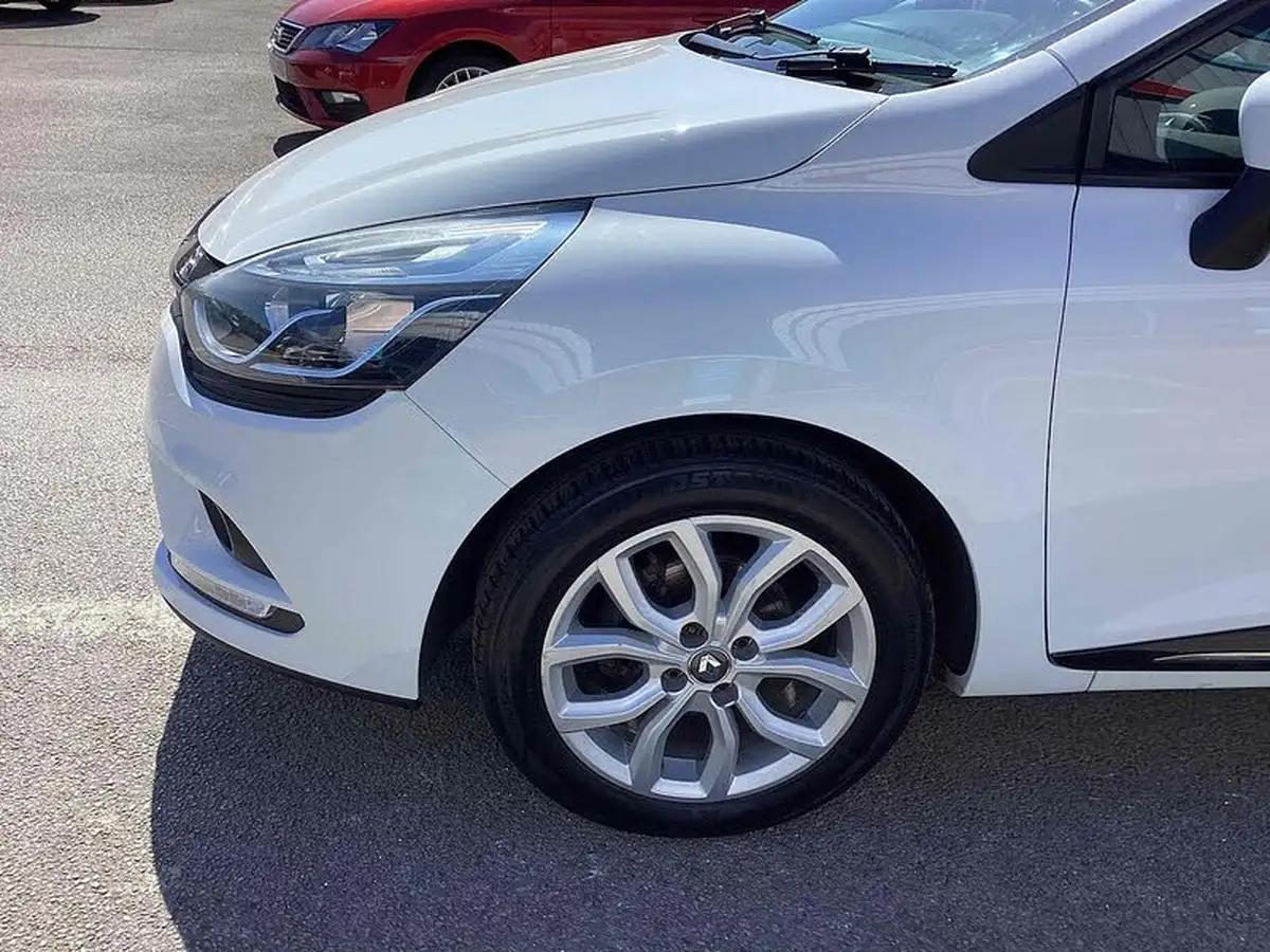 2016-renault-clio-09-tce-dynamique-nav-big-19