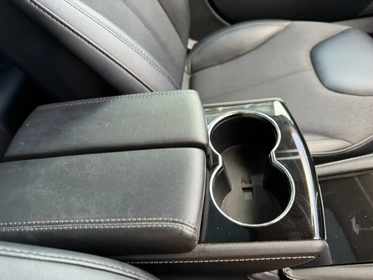 2016-tesla-model-s-e-70-285kw-big-32