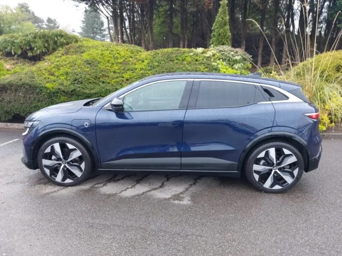 2024-renault-megane-e-tech-e-techno-e-tech-comfort-range-big-3