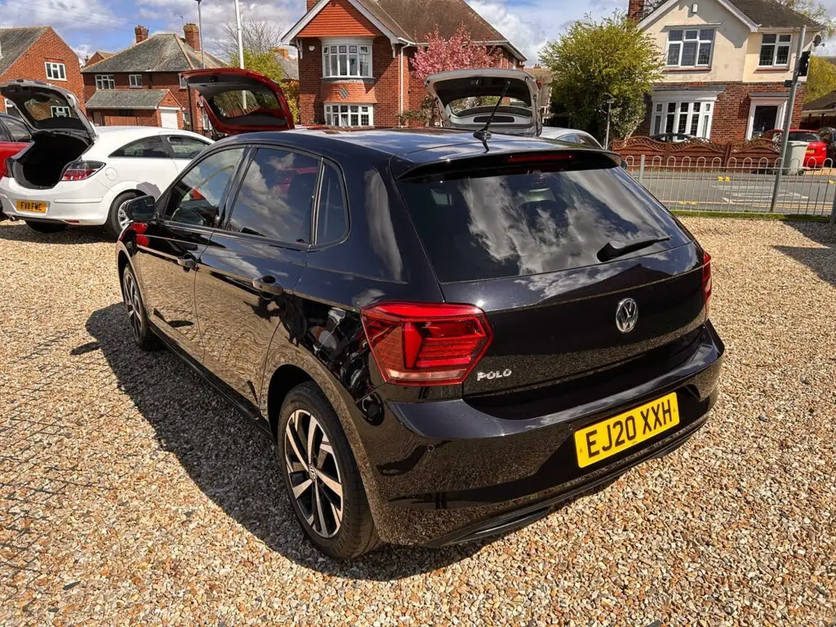2020-volkswagen-polo-10-tsi-beats-dsg-big-3