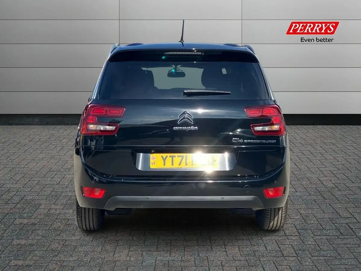 2022-citroen-grand-c4-spacetourer-12-puretech-sense-eat8-big-4