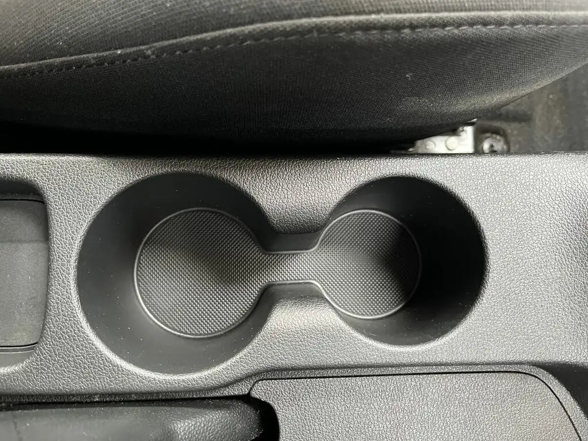 2022-hyundai-bayon-10-t-gdi-se-connect-dct-big-22