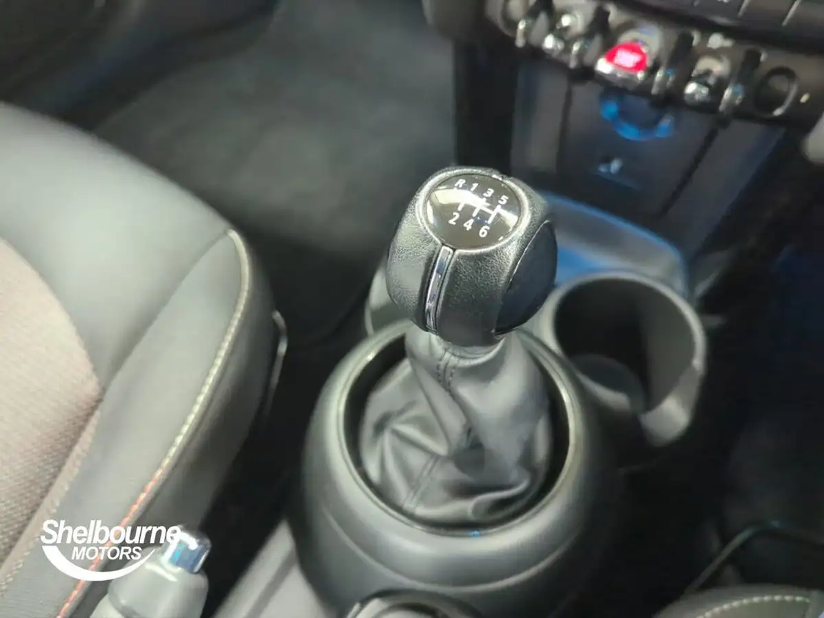 2022-mini-cooper-15-cooper-classic-hatchback-5d-big-26