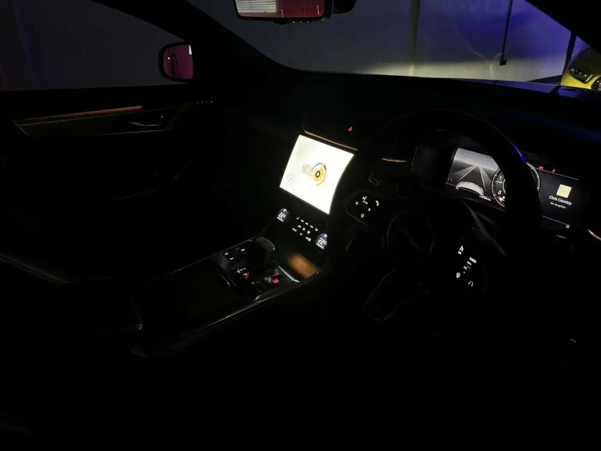2020-jaguar-xf-20-d200-r-dynamic-se-rwd-saloon-4d-big-29