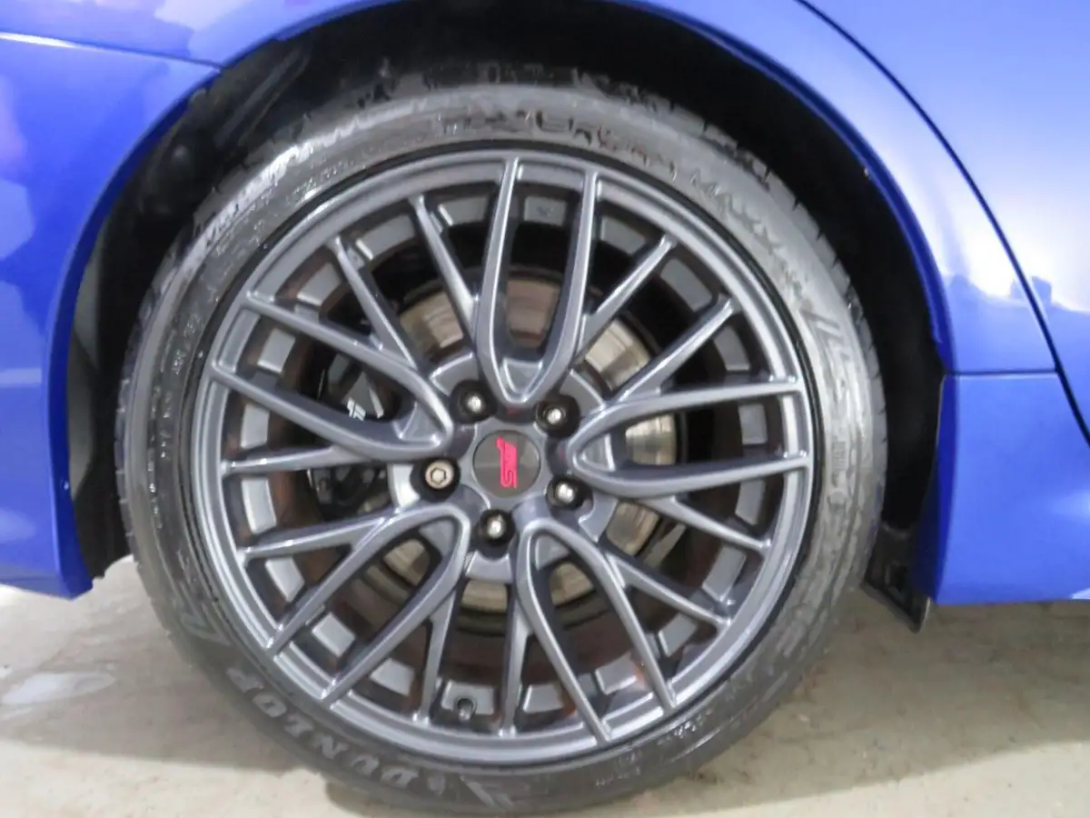 2014-subaru-wrx-25-sti-type-uk-big-10