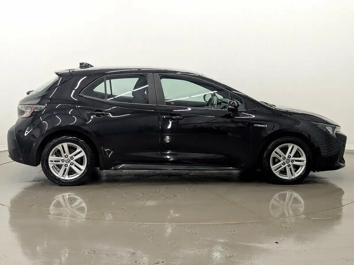 2020-toyota-corolla-18-vvt-i-icon-tech-spare-wheel-hatchback-5d-big-1