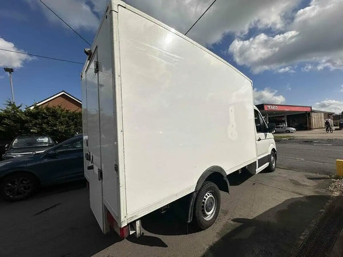 2019-volkswagen-crafter-20tdi-cr35-mwb-140pseu6-startline-chassis-cab-auto-big-7