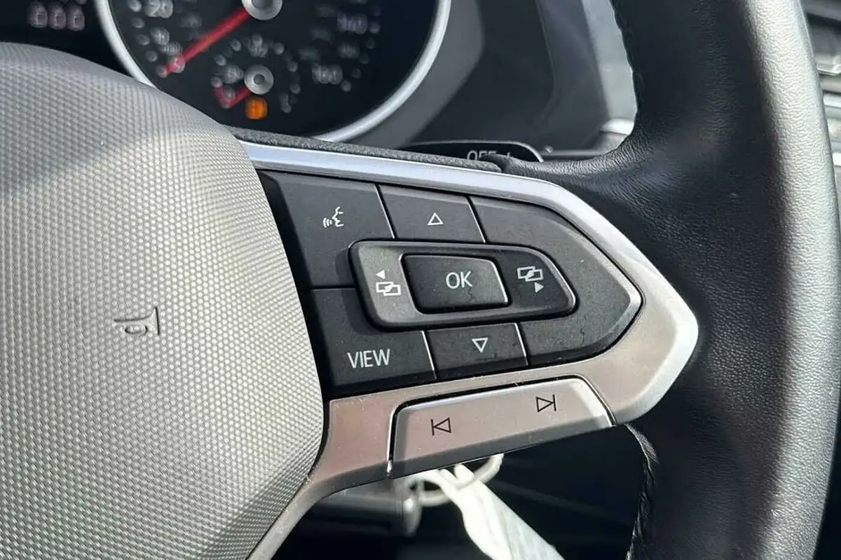 2022-volkswagen-tiguan-15-tsi-life-150ps-dsg-big-14