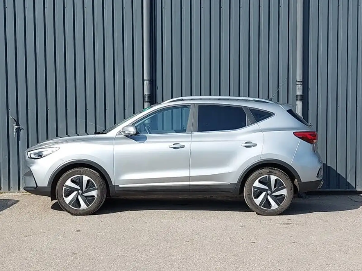 2022-mg-zs-suv-e-trophy-connect-ev-156ps-long-range-big-3