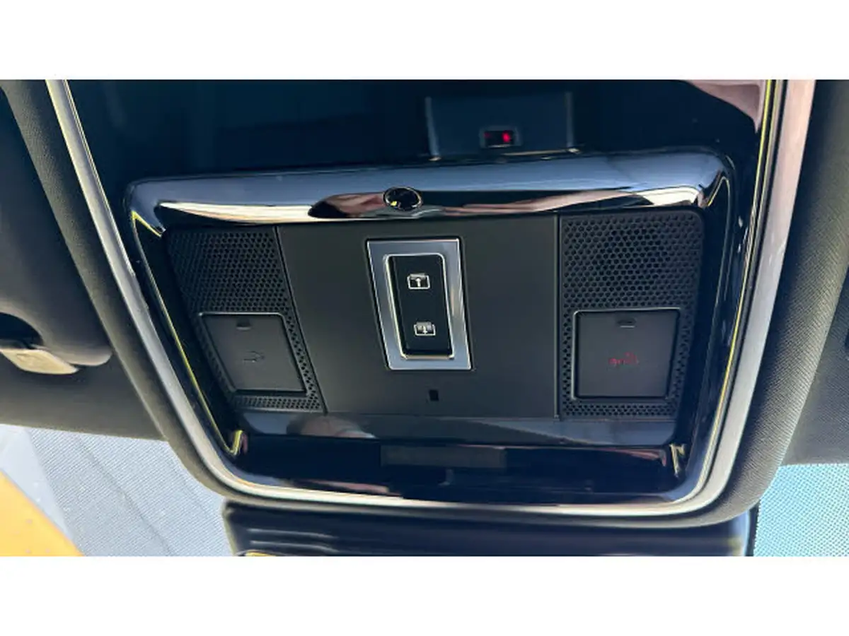 2024-land-rover-range-rover-velar-20-d200-dynamic-se-big-37
