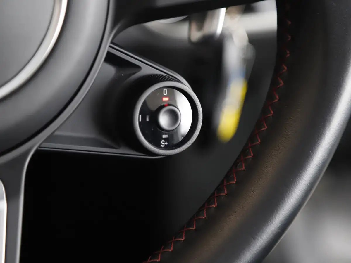 2021-porsche-boxster-718-40-boxster-25-years-pdk-big-34