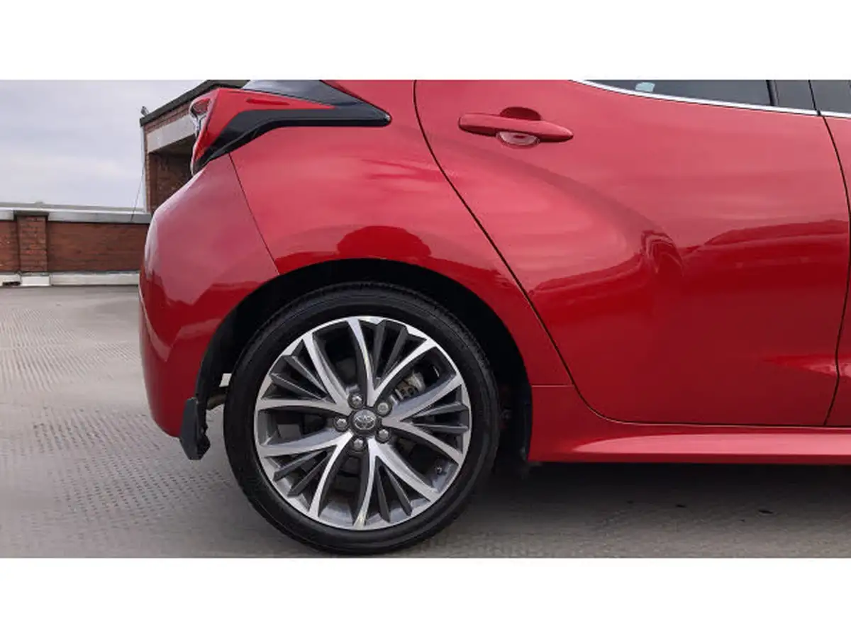 2022-toyota-yaris-15-vvt-i-excel-big-7