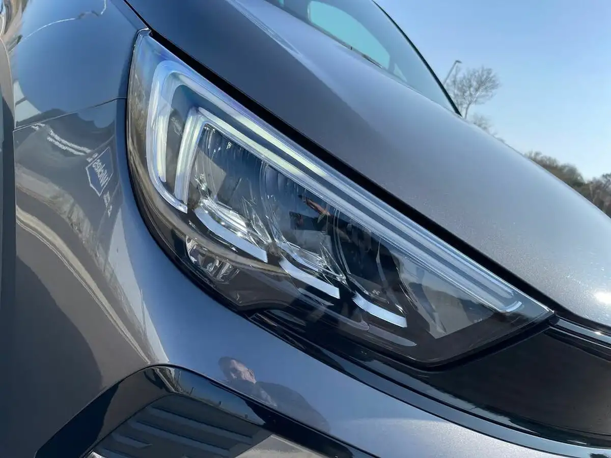 2022-vauxhall-crossland-12i-gs-line-big-20