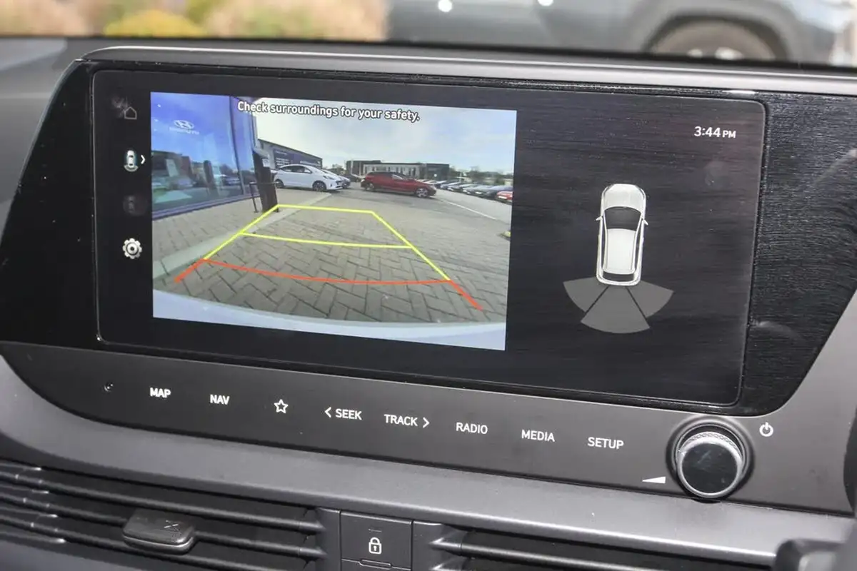 2024-hyundai-bayon-10-t-gdi-advance-big-14