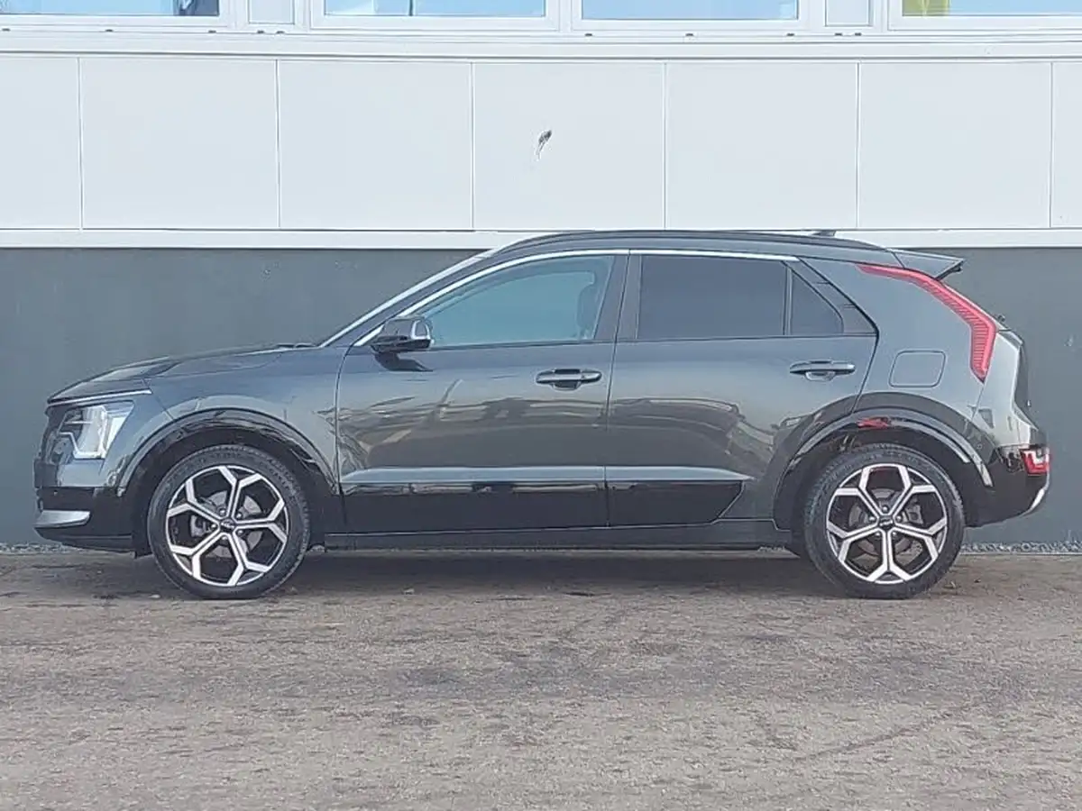 2024-kia-niro-16-gdi-4-127bhp-hev-132kwh-big-3