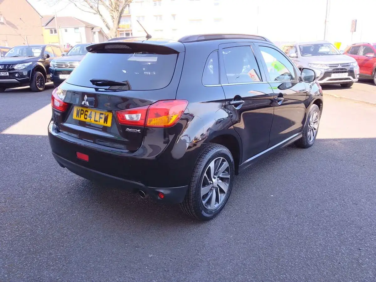2015-mitsubishi-asx-22di-d-4-big-4