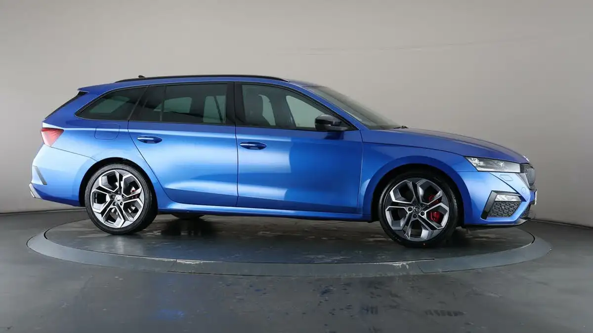 2024-skoda-octavia-20-tsi-vrs-245ps-estate-dsg-big-54