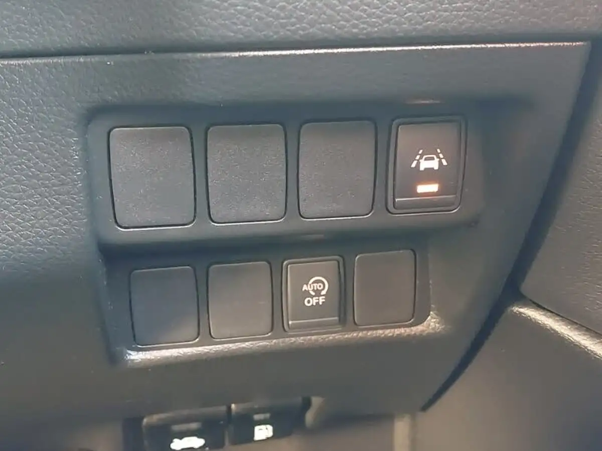 2019-nissan-qashqai-13-dig-t-n-motion-140ps-big-17