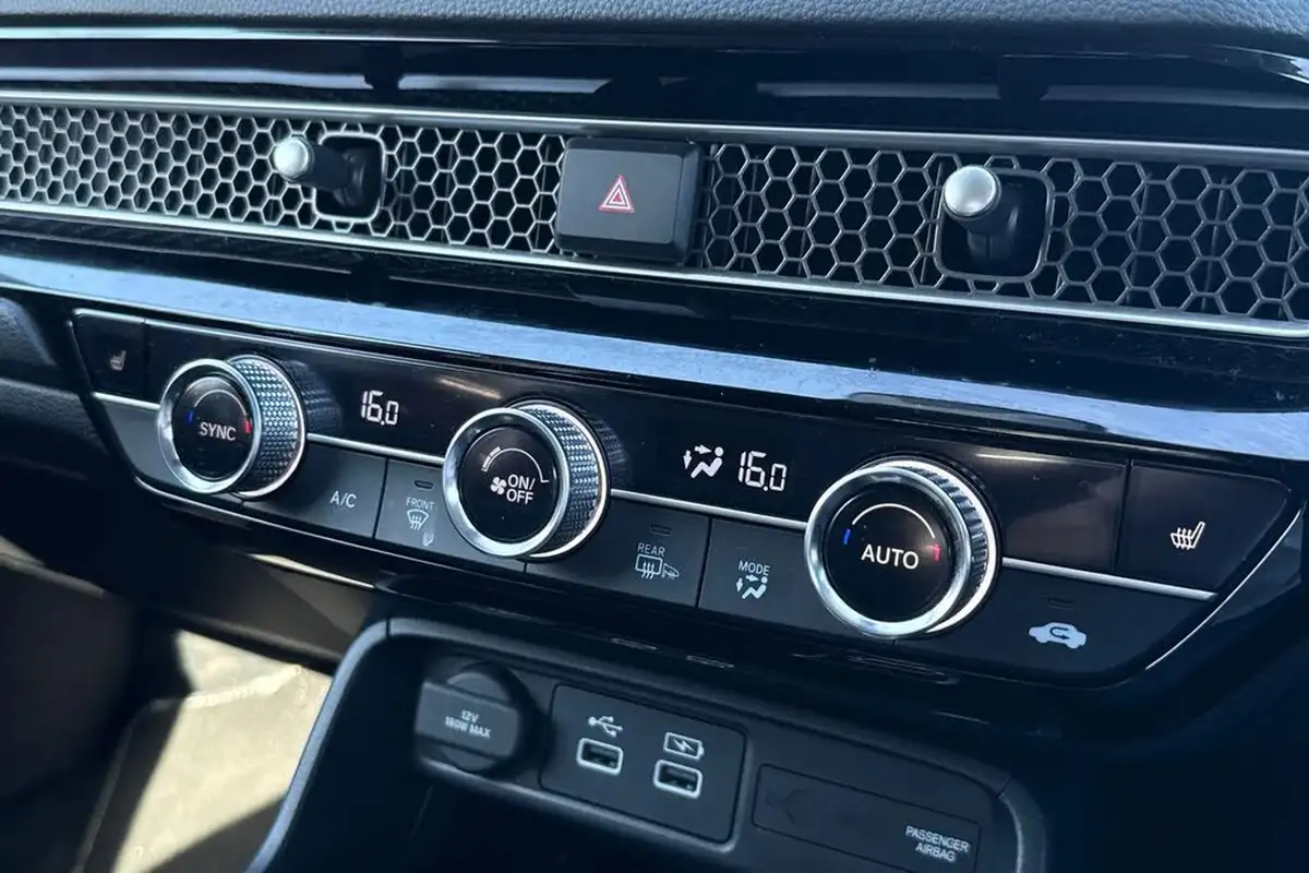 2022-honda-civic-20-i-mmd-elegance-big-19