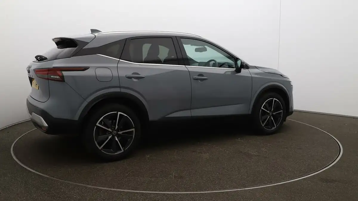 2022-nissan-qashqai-13-dig-t-tekna-158ps-xtronic-big-44