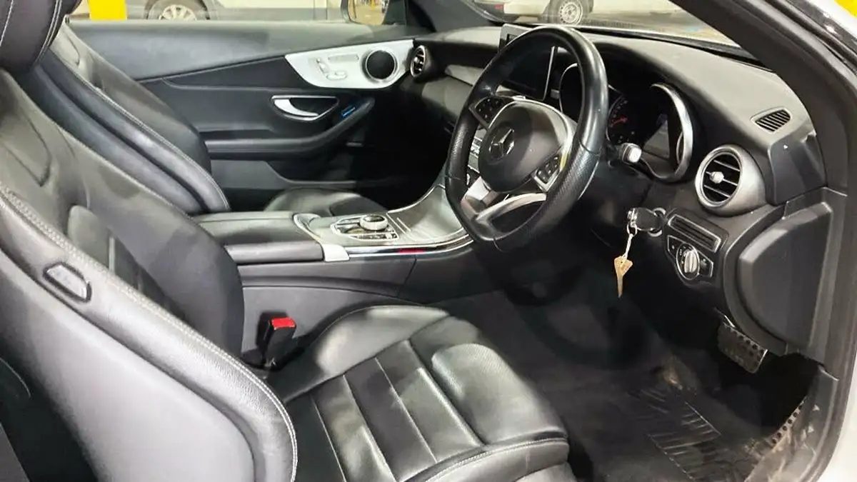 2018-mercedes-benz-c-class-21d-c250d-amg-line-premiumss-coupe-2d-big-6