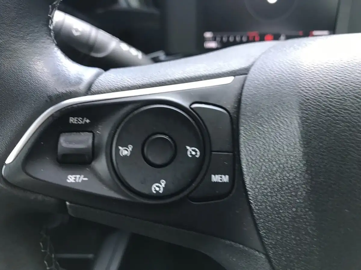 2022-vauxhall-mokka-12-se-edition-big-22