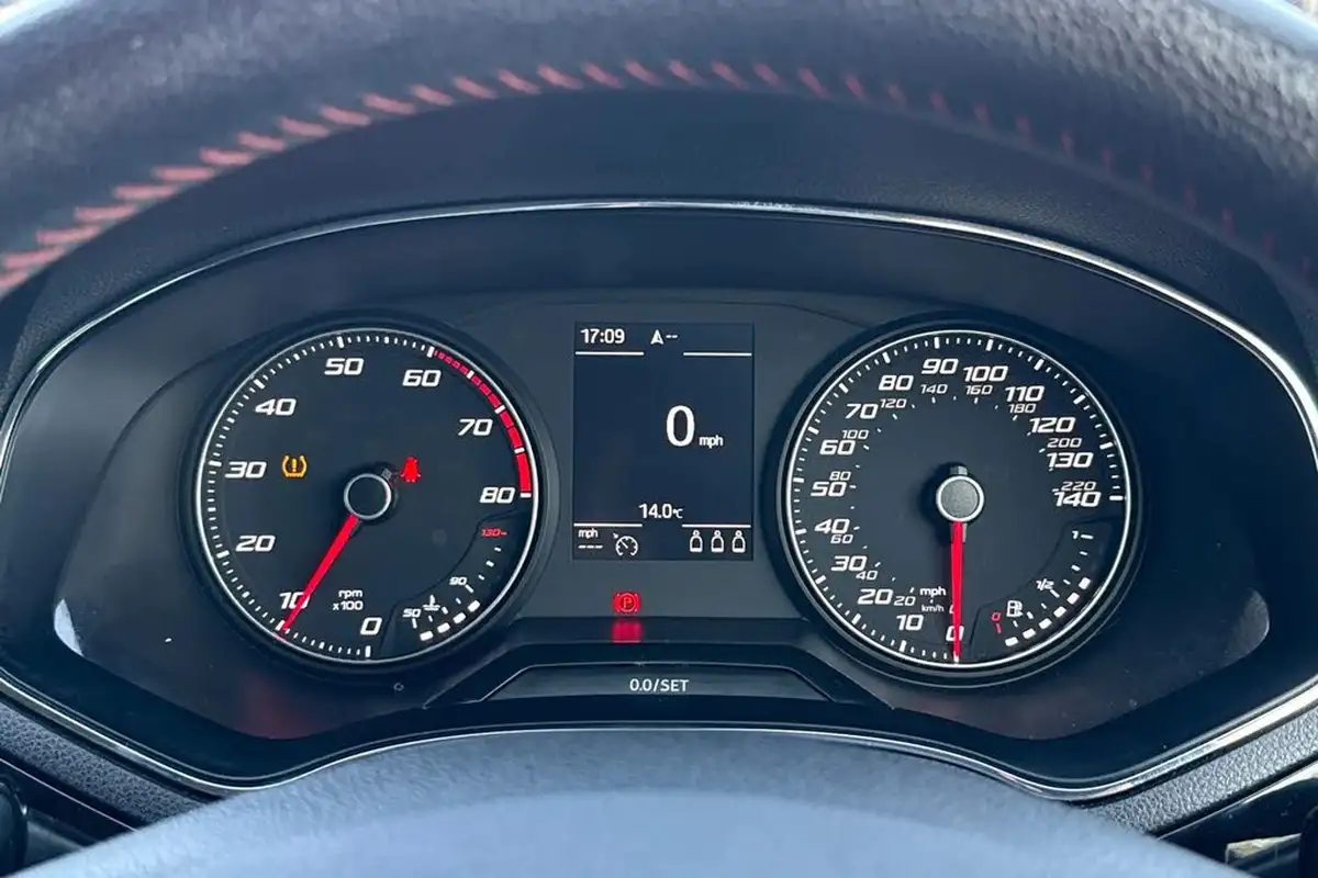 2018-seat-ibiza-10-tsi-fr-95ps-big-36