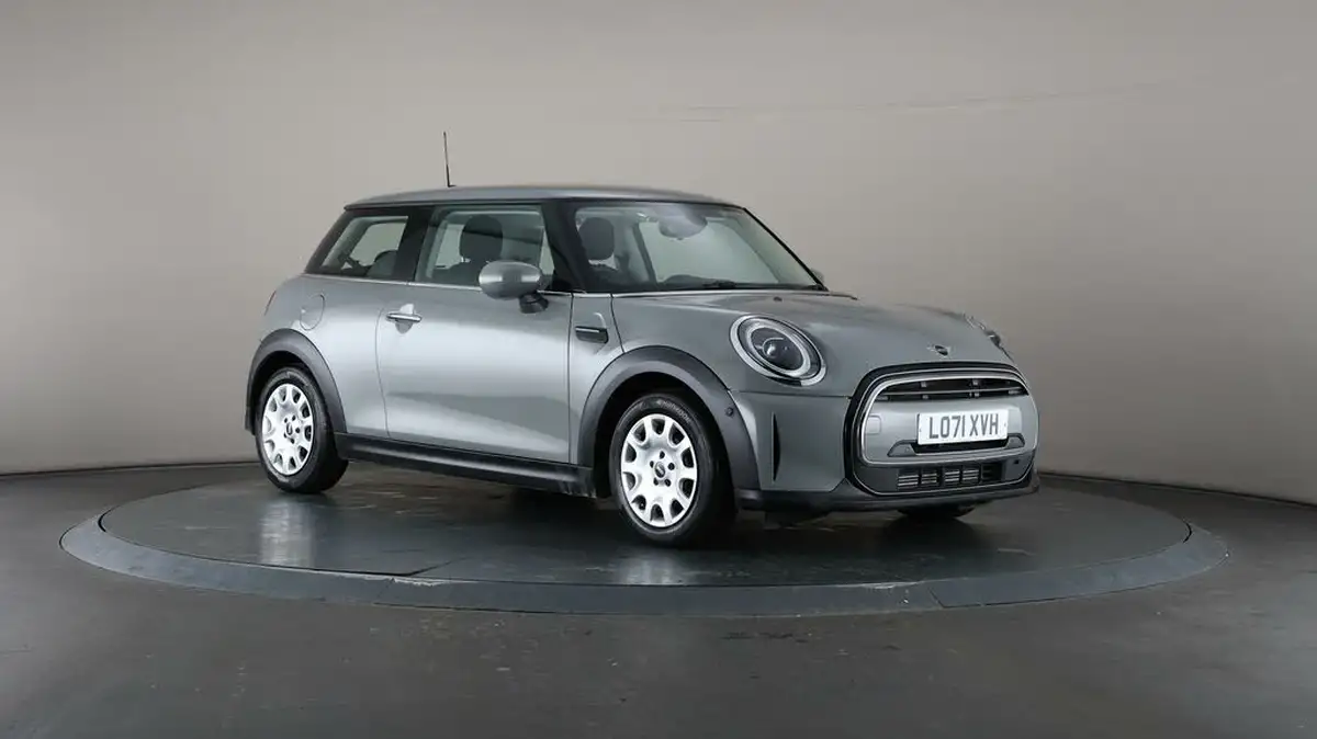 2022-mini-cooper-15-one-classic-3d-auto-big-44