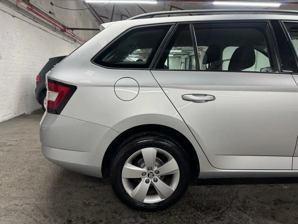 2016-skoda-fabia-12-tsi-se-90ps-estate-big-34