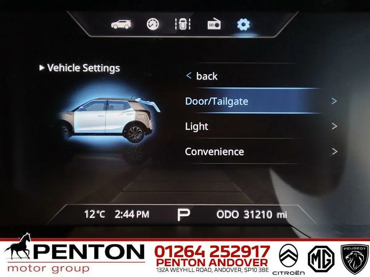 2021-kgm-ssangyong-tivoli-15-ultimate-auto-big-39