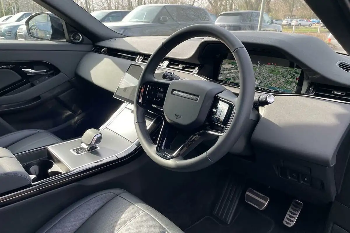 2024-land-rover-range-rover-evoque-15-p270e-dynamic-se-big-34