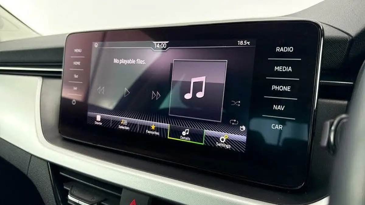 2021-skoda-kamiq-10-tsi-se-l-109ps-big-6