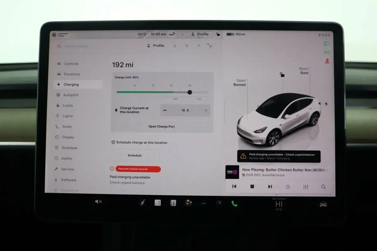 2022-tesla-model-y-e-long-range-big-27