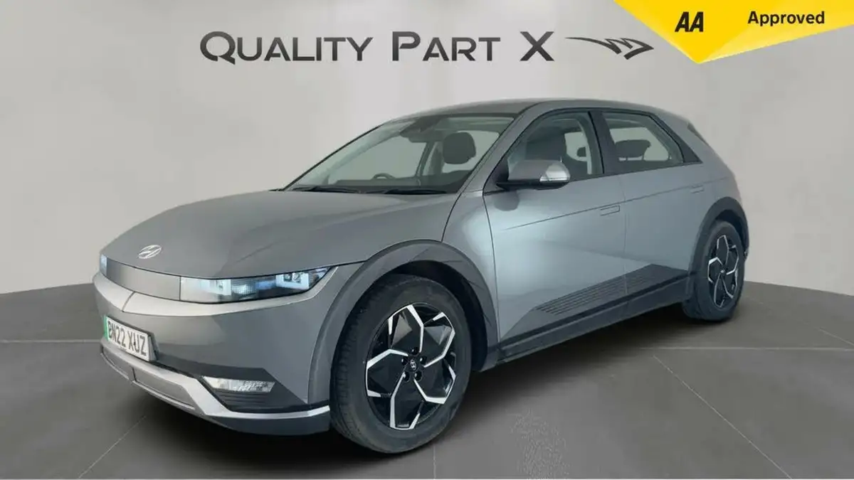2022-hyundai-ioniq-5-e-se-connect-big-6
