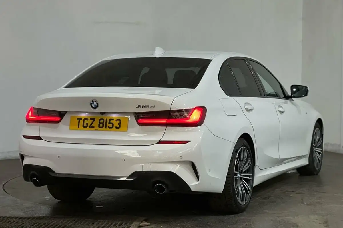 2021-bmw-3-series-20td-318d-m-sport-mhttech-pack-saloon-4d-auto-big-18