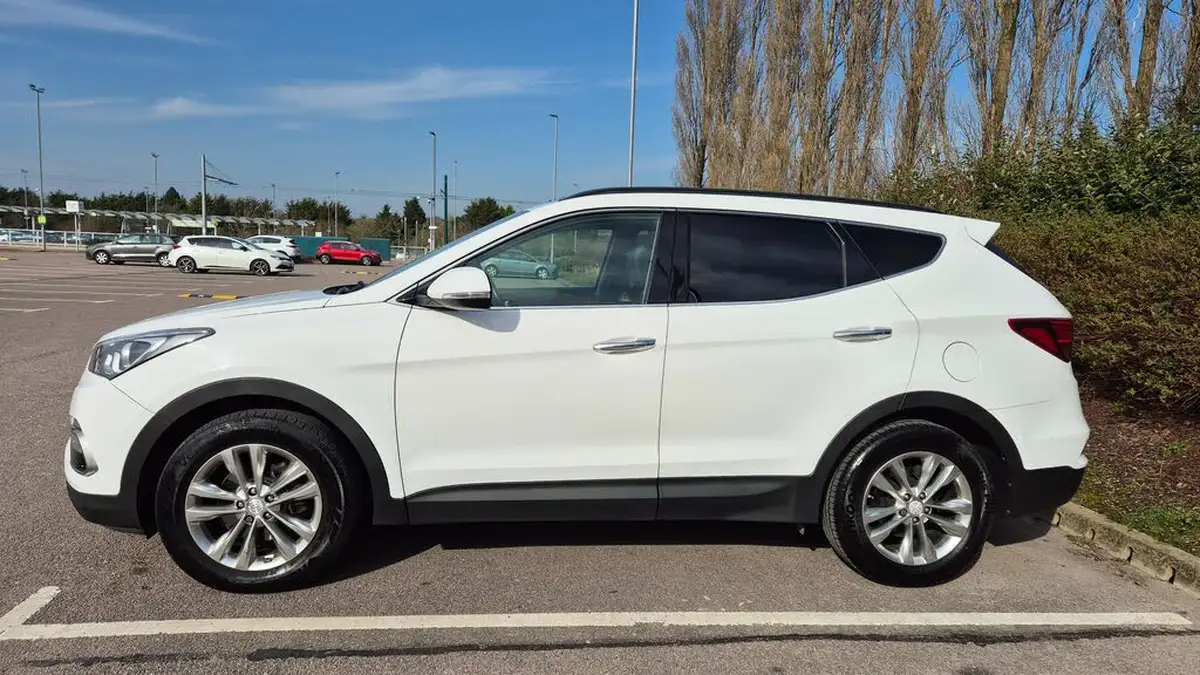 2016-hyundai-santa-fe-22-crdi-premium-22-crdi-200ps-blue-drive-isg-5st-big-4